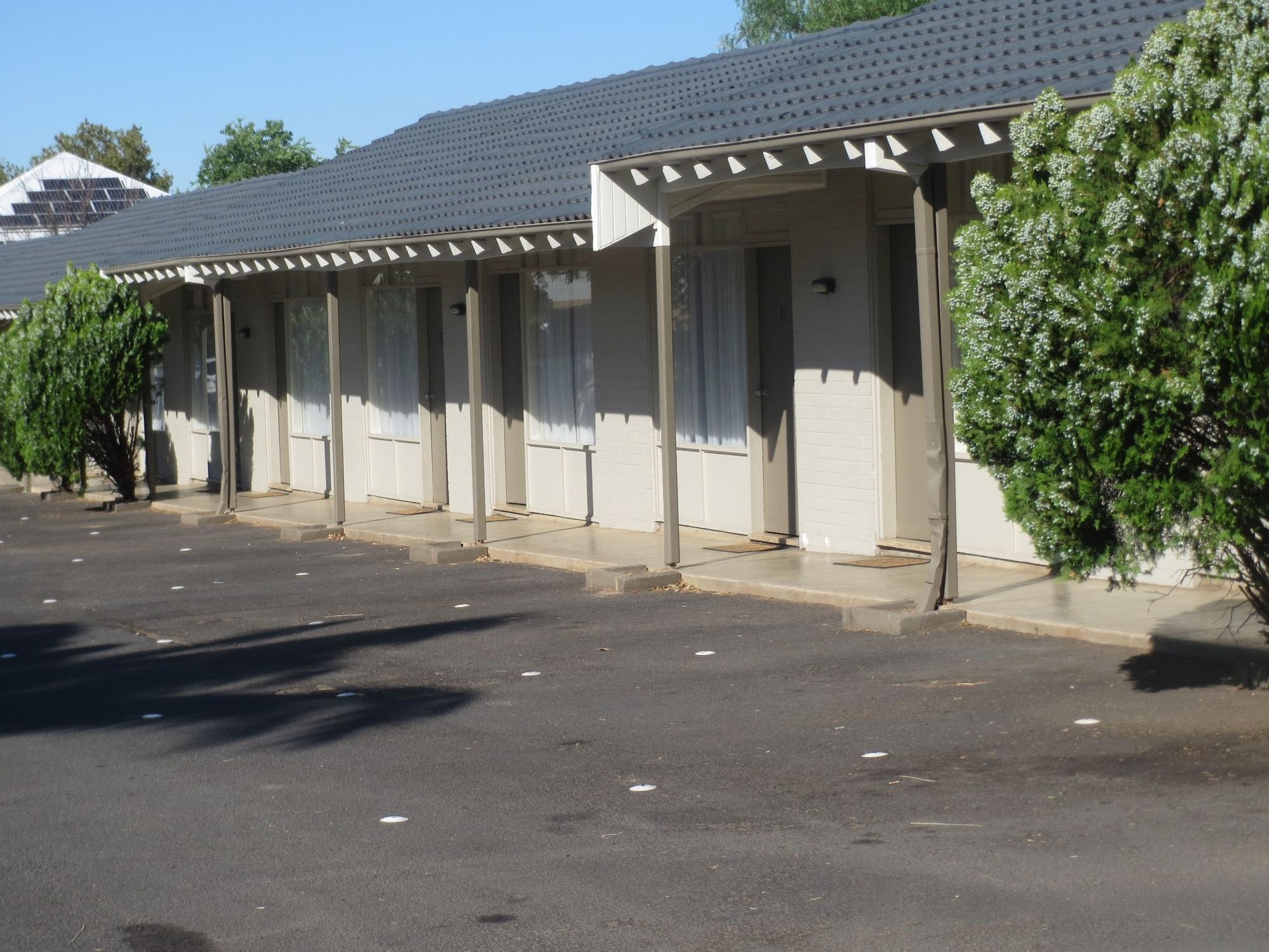 Coachman Hotel Motel Parkes Εξωτερικό φωτογραφία