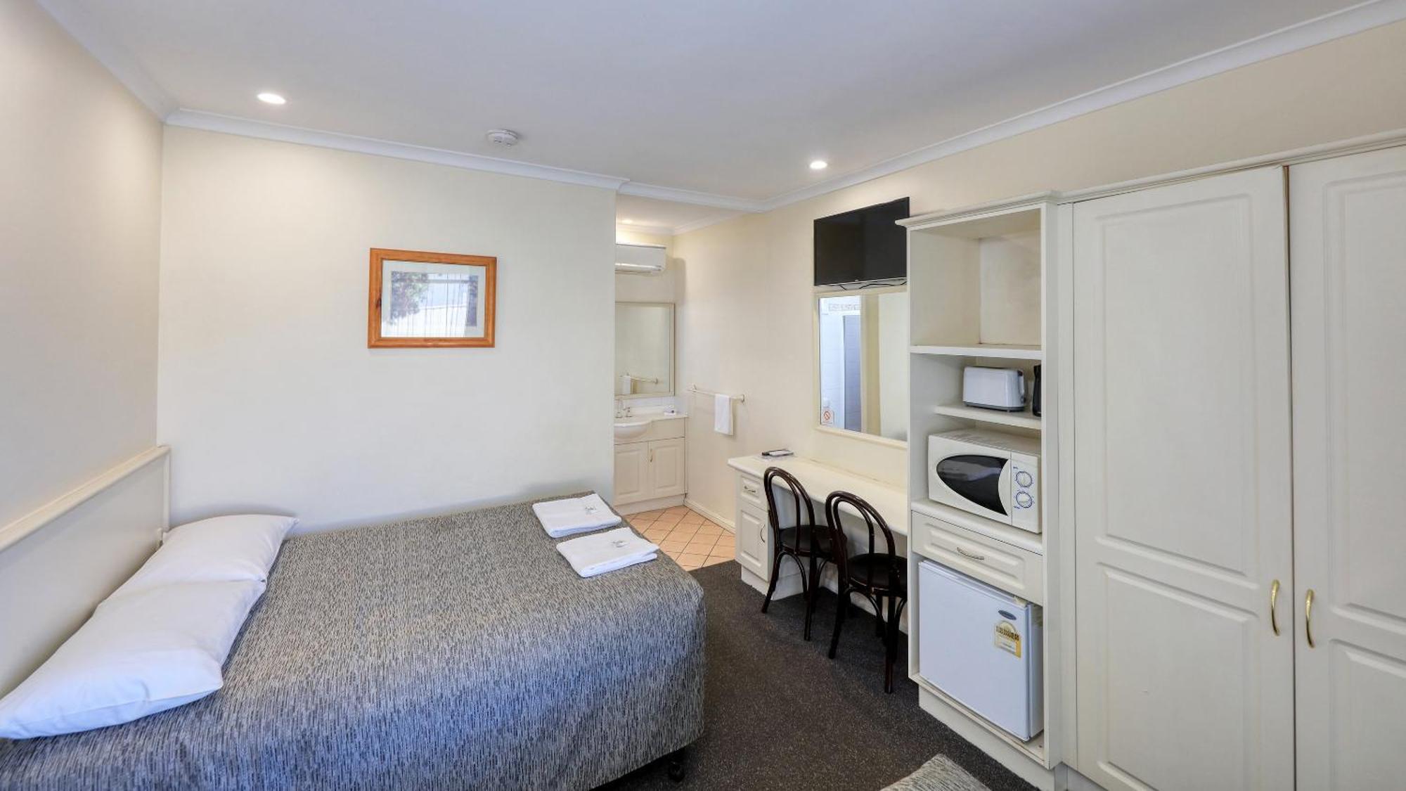 Coachman Hotel Motel Parkes Εξωτερικό φωτογραφία